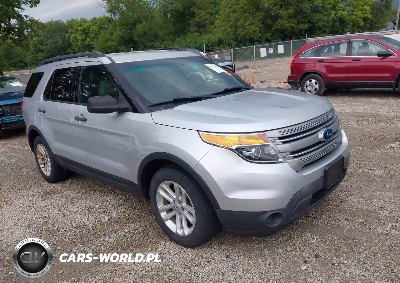 2015 Ford Explorer – zdjęcie 1 z 17