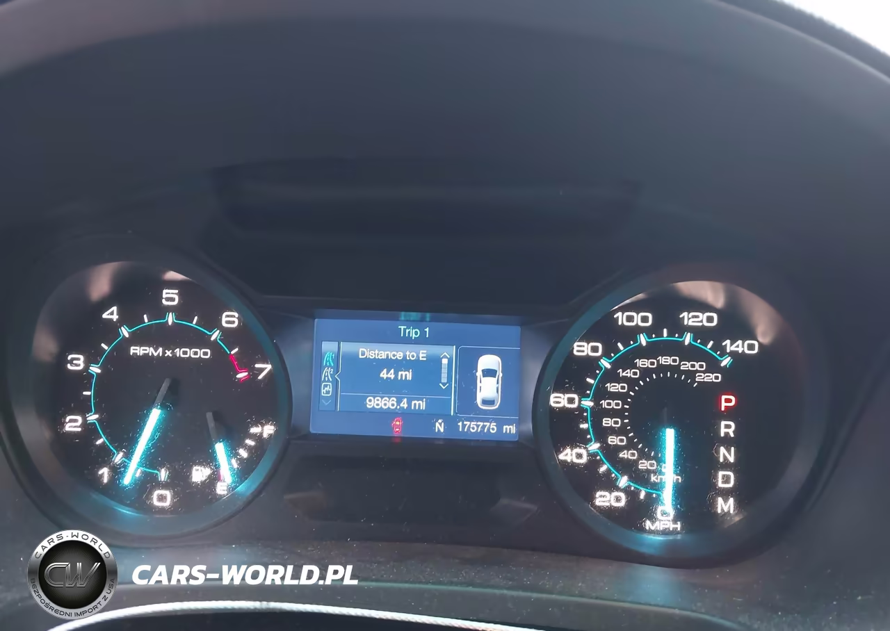2015 Ford Explorer VIN:1FM5K8B8XFGA84678 - 7
