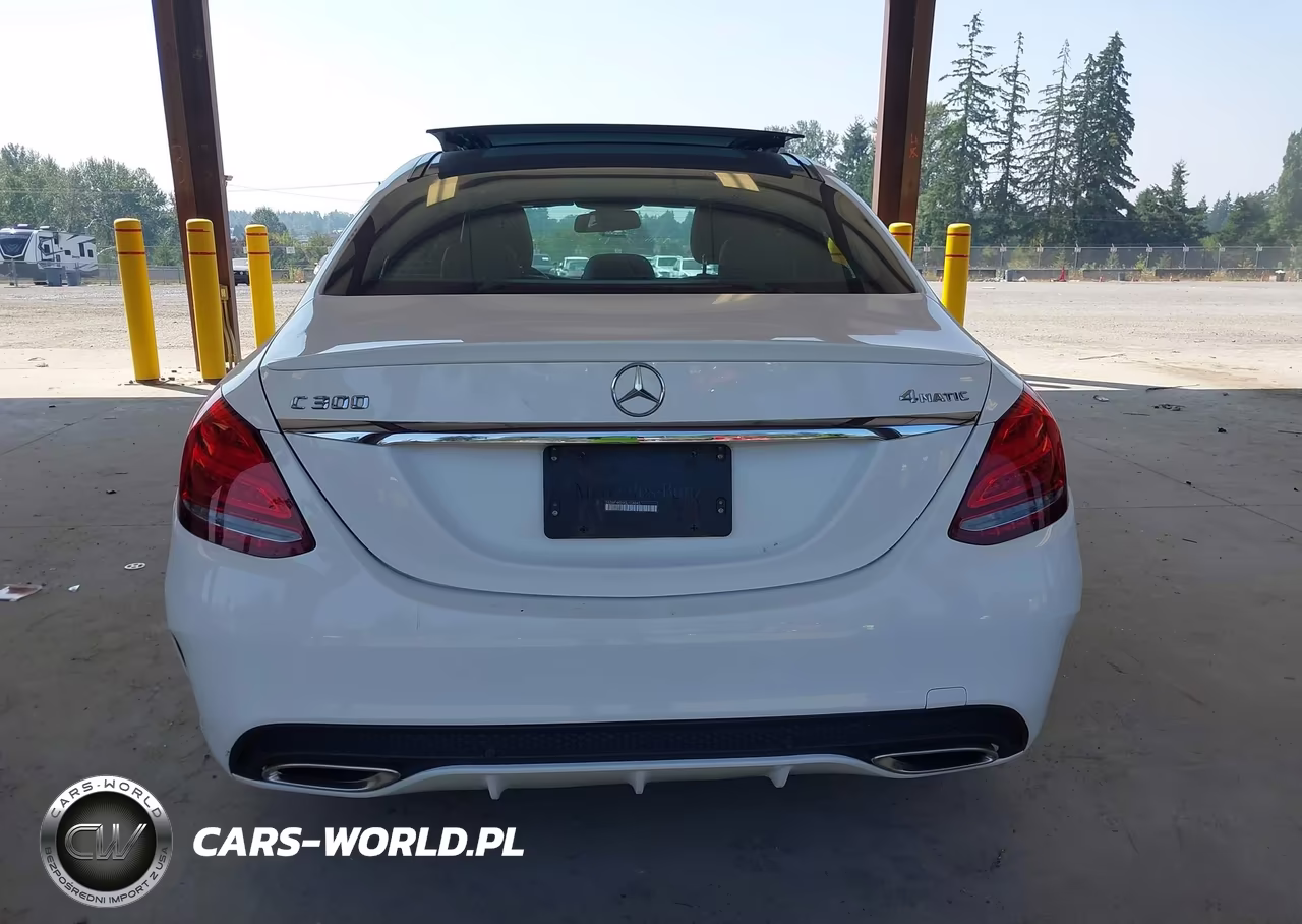 2016 Mercedes-Benz C 300 Sport 4Matic VIN:55SWF4KB0GU108045 - 16