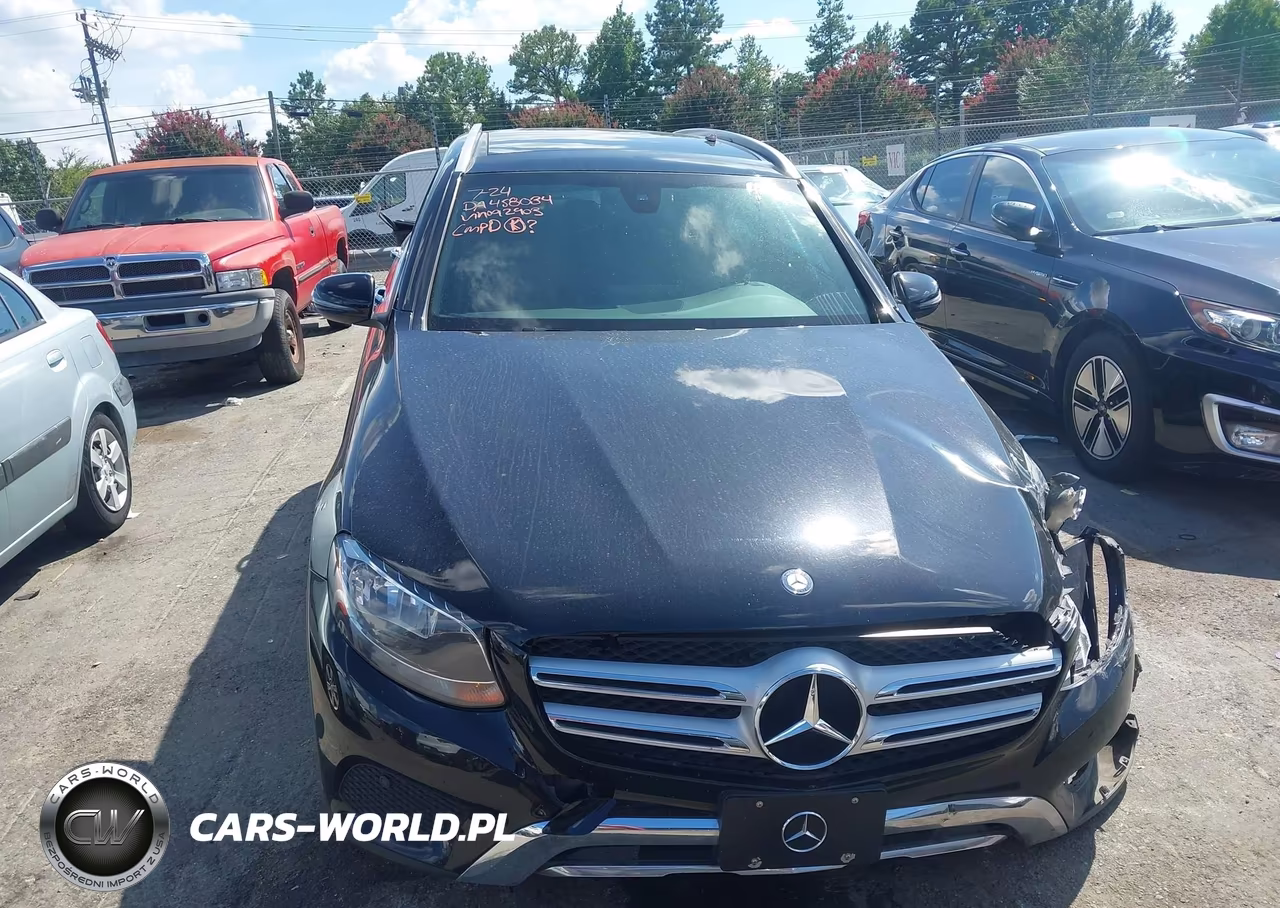 2016 Mercedes-Benz Glc 300 4Matic VIN:WDC0G4KB1GF092903 - 11