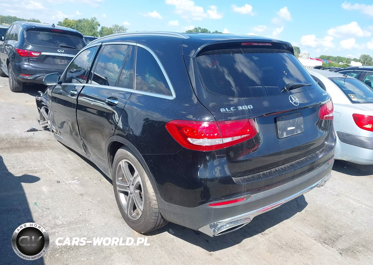 2016 Mercedes-Benz Glc 300 4Matic VIN:WDC0G4KB1GF092903 - 3