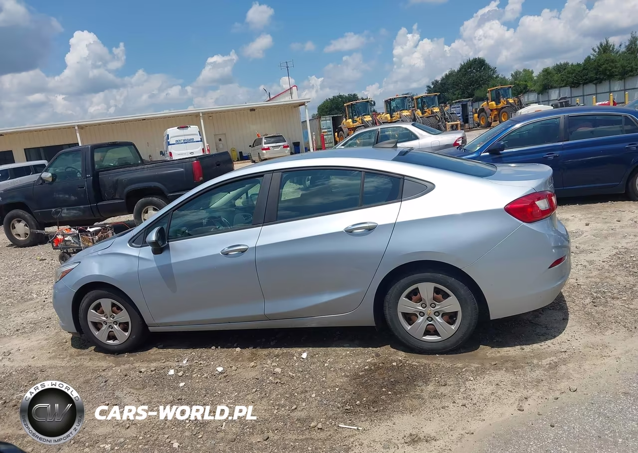 2018 Chevrolet Cruze Ls Auto VIN:1G1BC5SM4J7197334 - 14