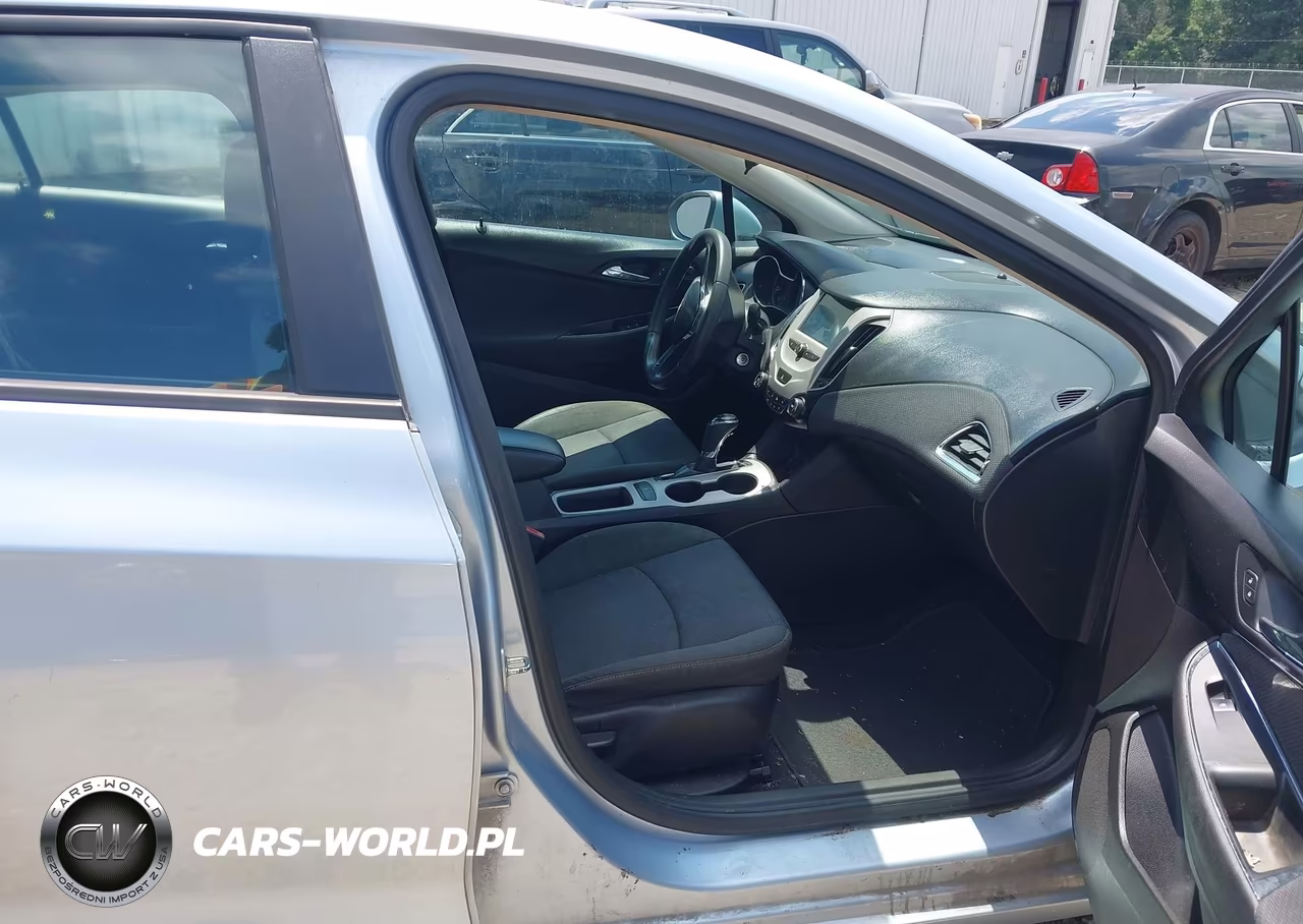 2018 Chevrolet Cruze Ls Auto VIN:1G1BC5SM4J7197334 - 5