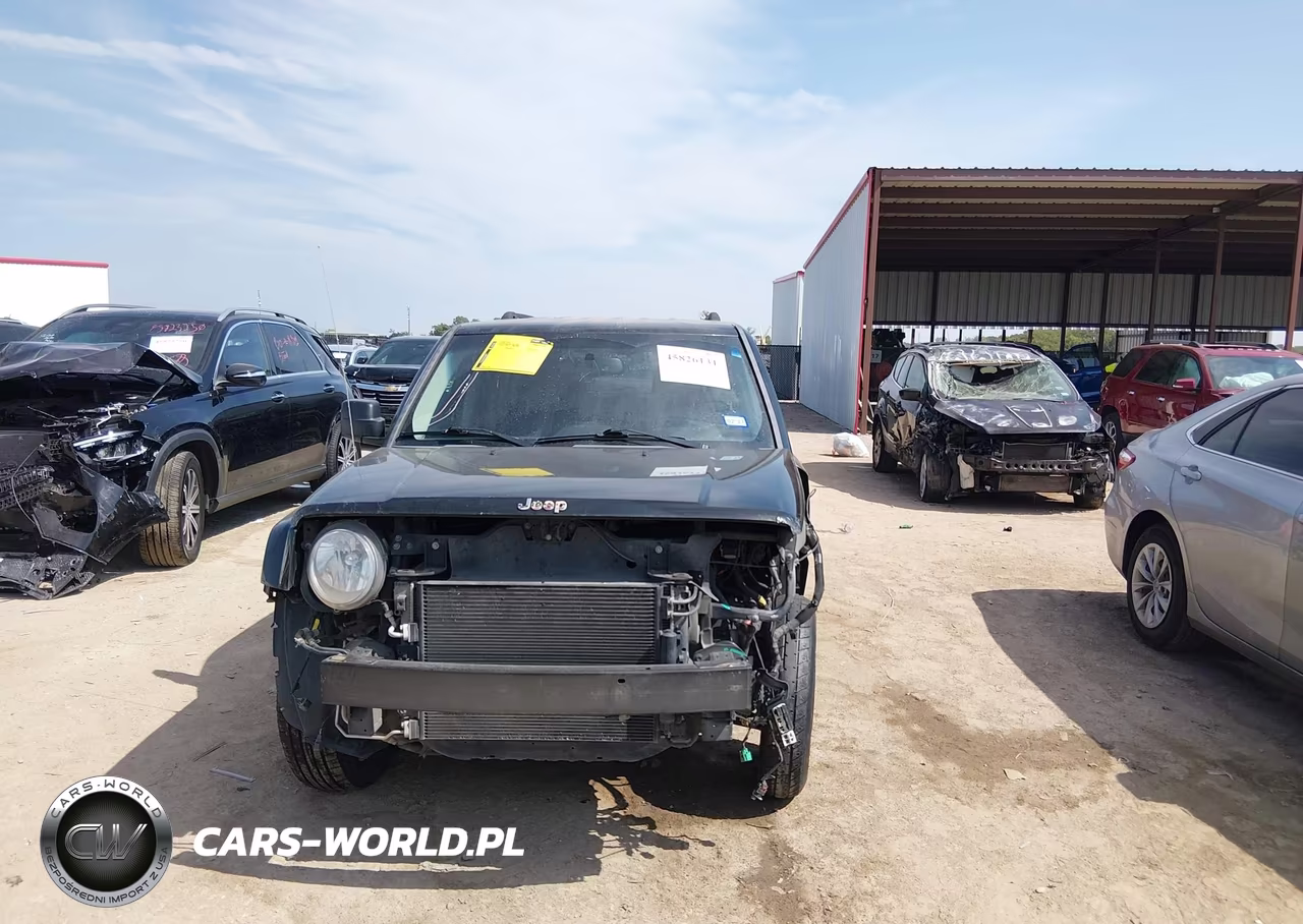 2016 Jeep Patriot Sport VIN:1C4NJPBA1GD744744 - 12
