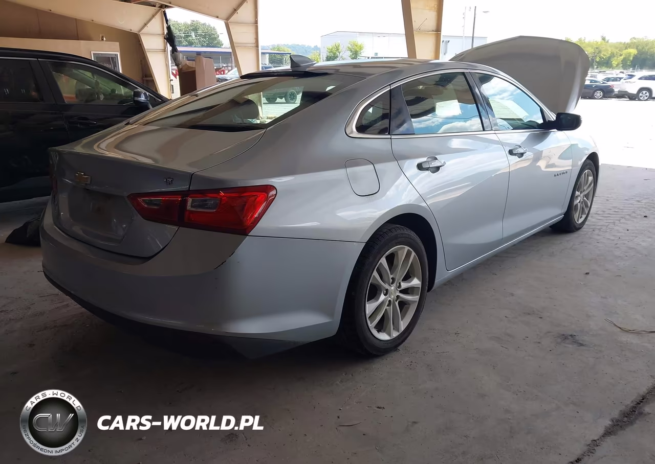 2017 Chevrolet Malibu 1Lt VIN:1G1ZE5ST7HF117427 - 4