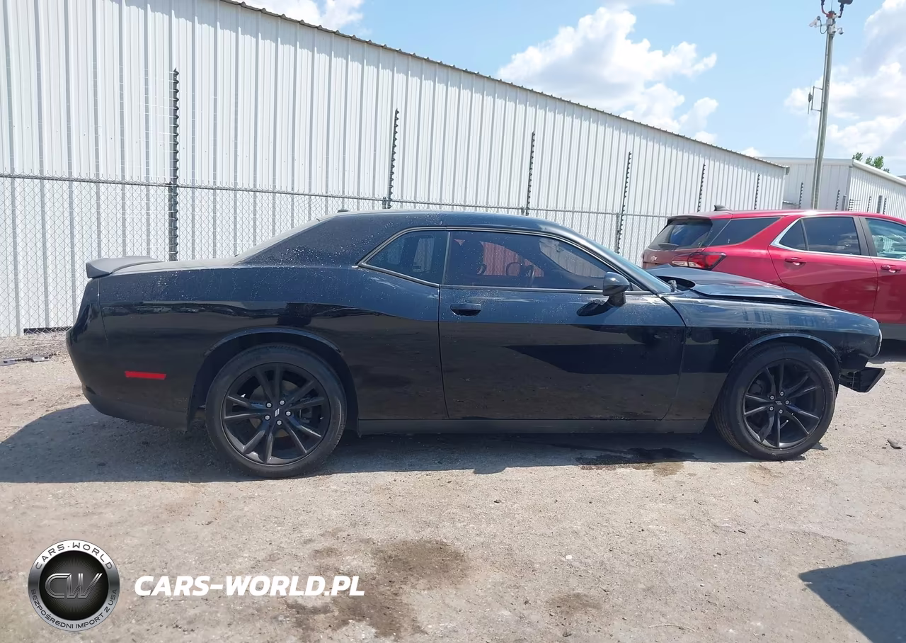 2018 Dodge Challenger Sxt VIN:2C3CDZAG6JH271485 - 13