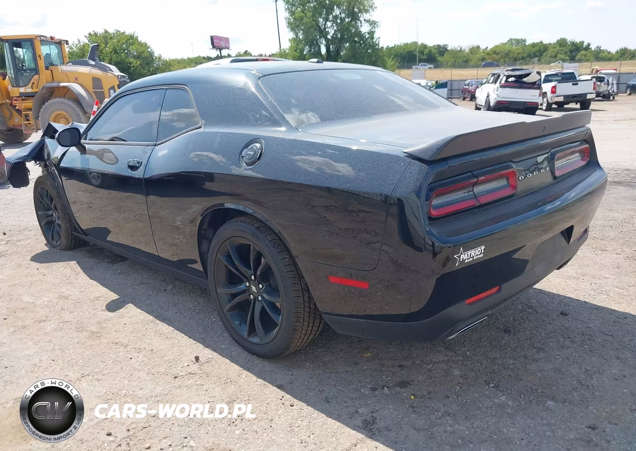 2018 Dodge Challenger Sxt VIN:2C3CDZAG6JH271485 - 3
