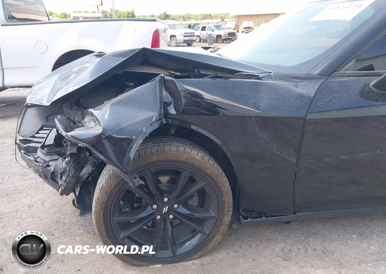 2018 Dodge Challenger Sxt VIN:2C3CDZAG6JH271485 - 6
