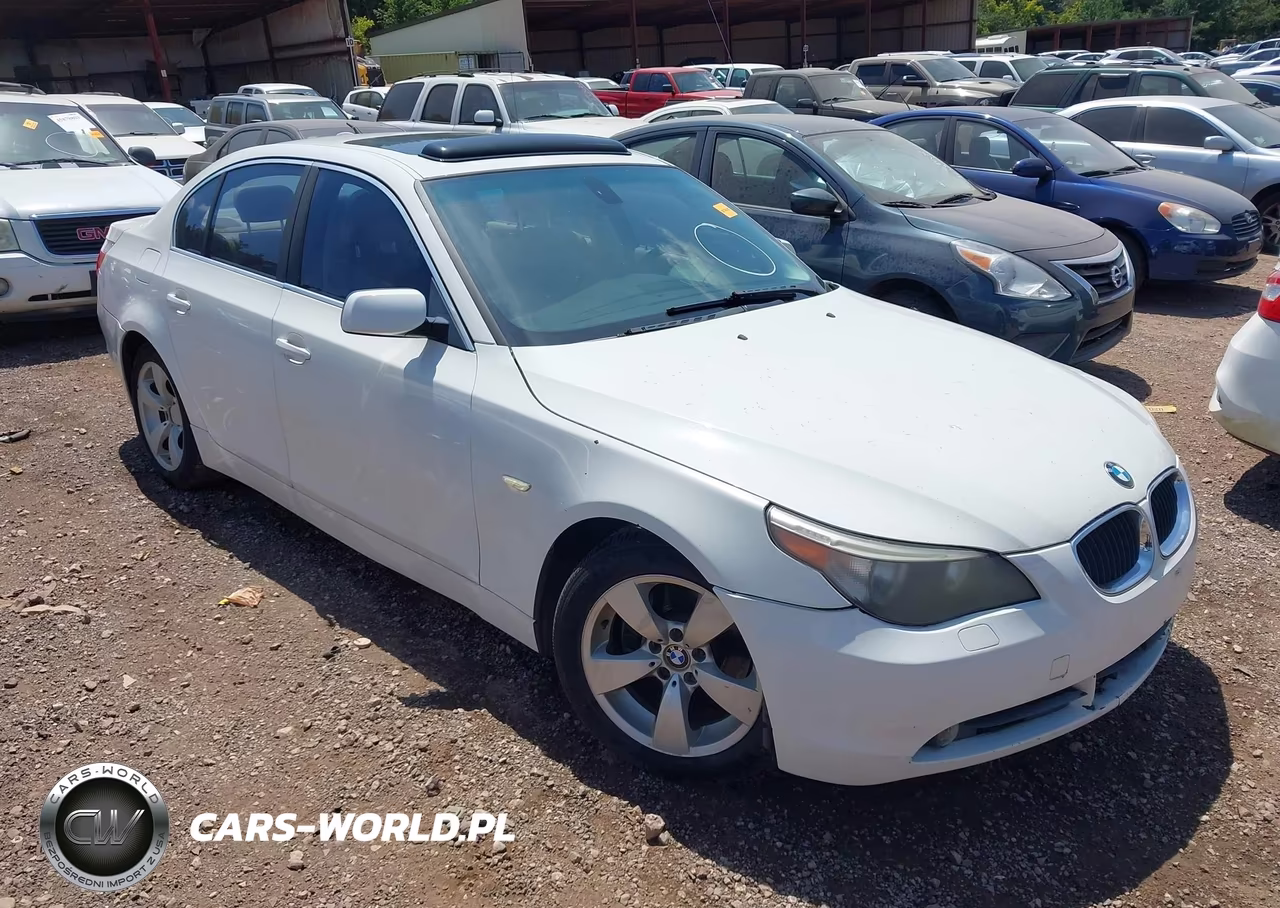 2005 BMW 525I