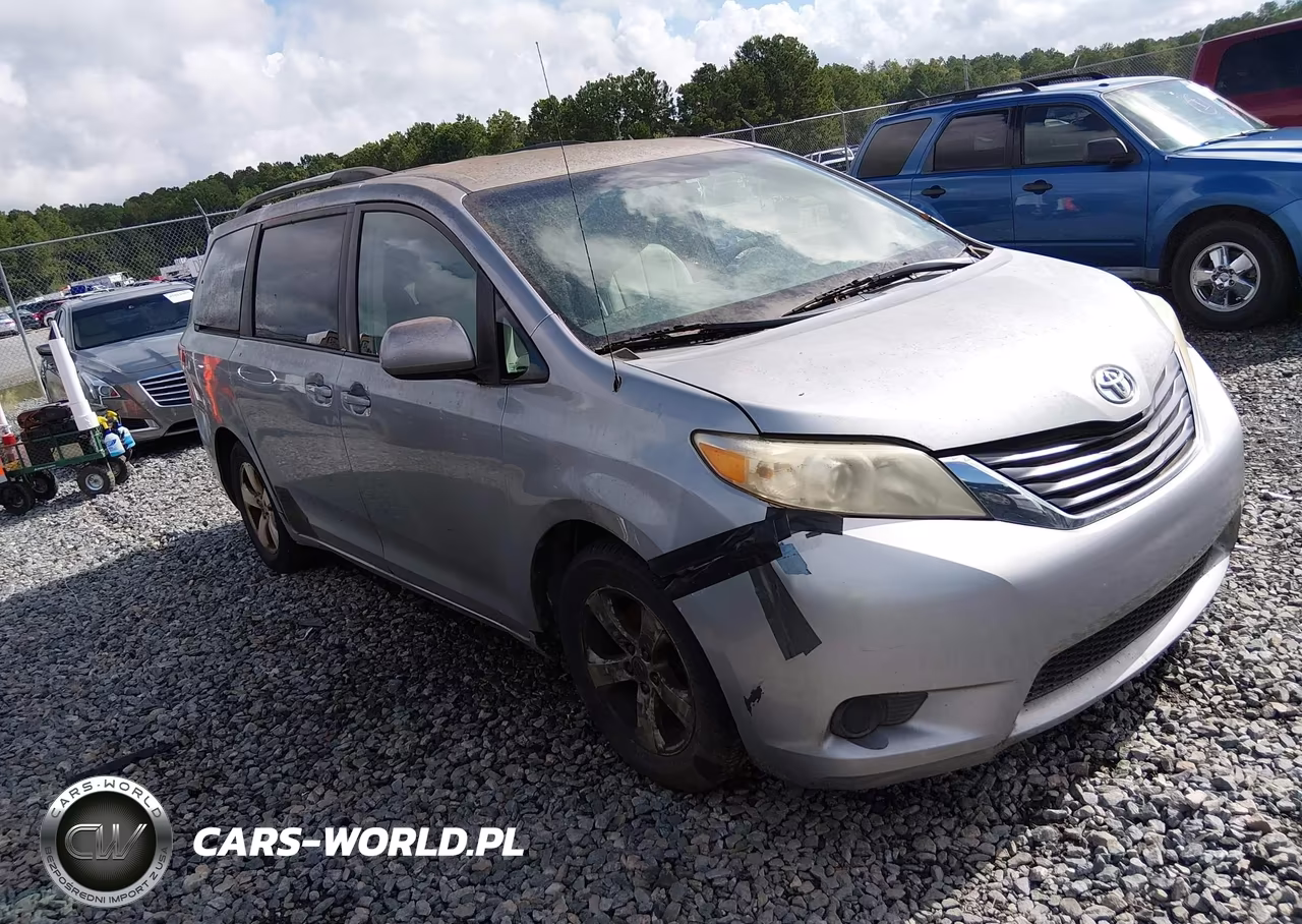 2011 Toyota Sienna Le V6