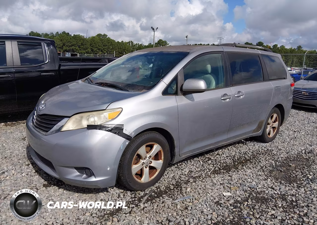 2011 Toyota Sienna Le V6 VIN:5TDKK3DC9BS156269 - 2