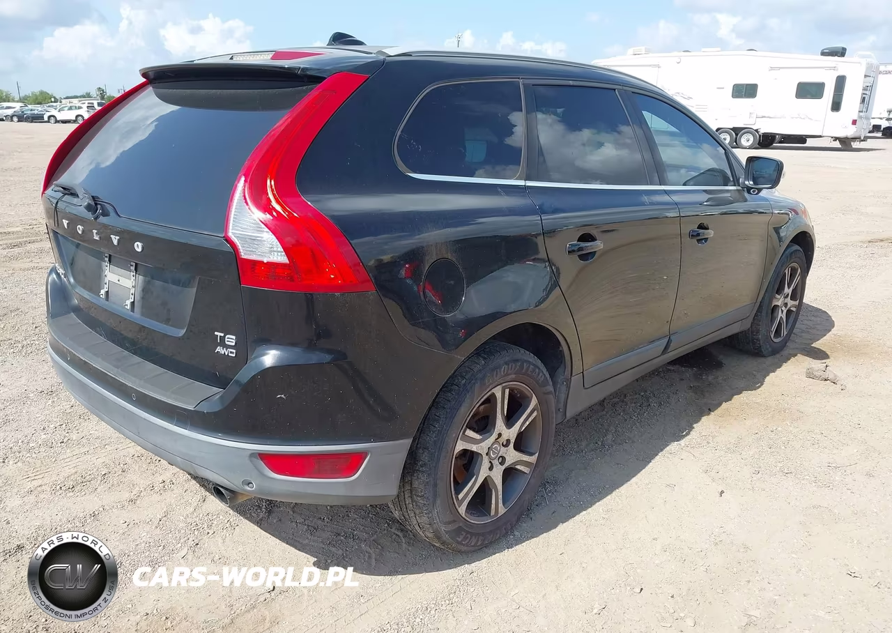 2011 Volvo Xc60 T6-T6 R-Design VIN:YV4902DZXB2164050 - 4