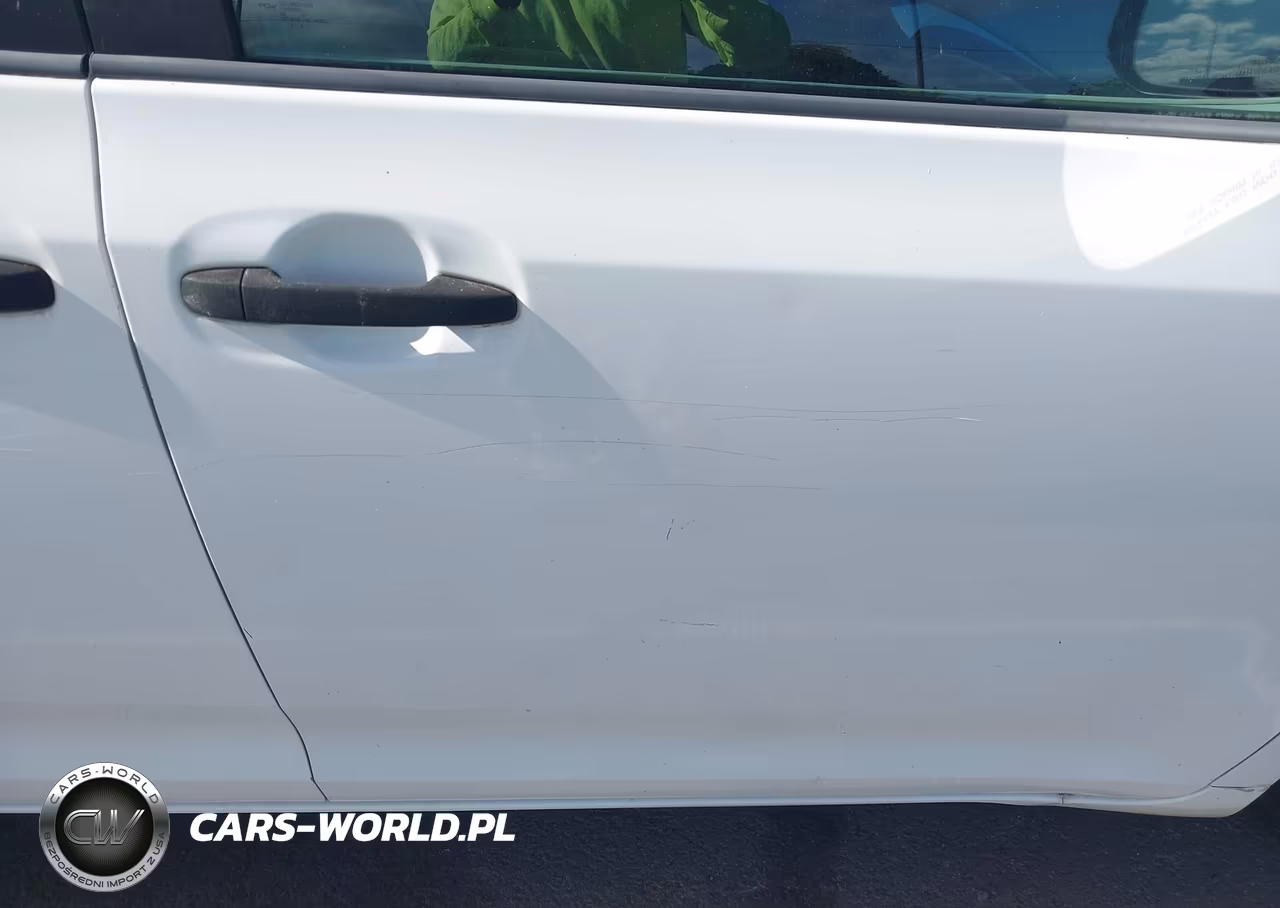 2012 Toyota Sienna Le 8 Passenger VIN:5TDKA3DC7CS015978 - 18