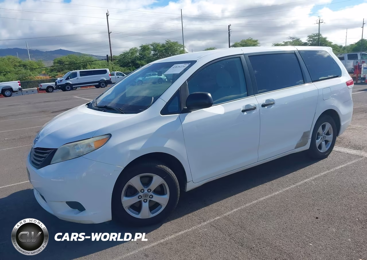 2012 Toyota Sienna Le 8 Passenger VIN:5TDKA3DC7CS015978 - 2