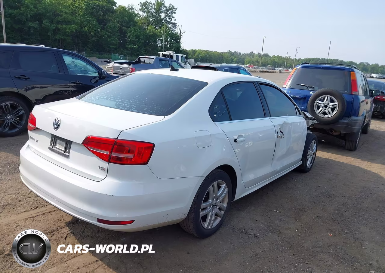 2015 Volkswagen Jetta 1.8T Se VIN:3VWD17AJ6FM350105 - 4