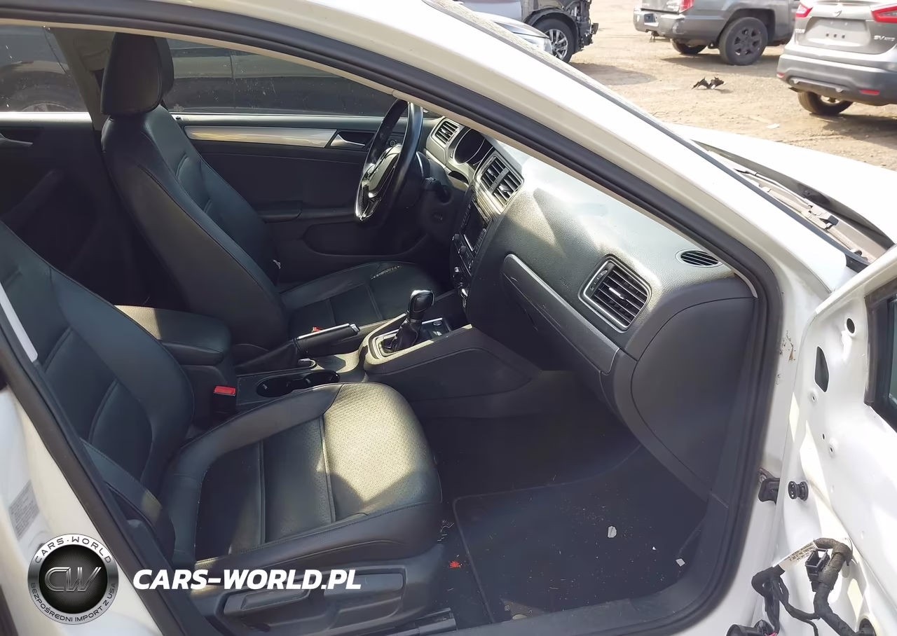 2015 Volkswagen Jetta 1.8T Se VIN:3VWD17AJ6FM350105 - 5