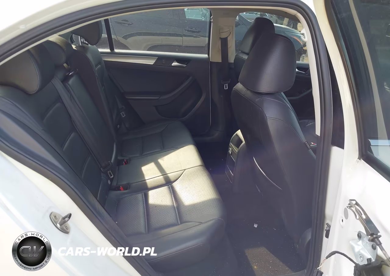 2015 Volkswagen Jetta 1.8T Se VIN:3VWD17AJ6FM350105 - 8