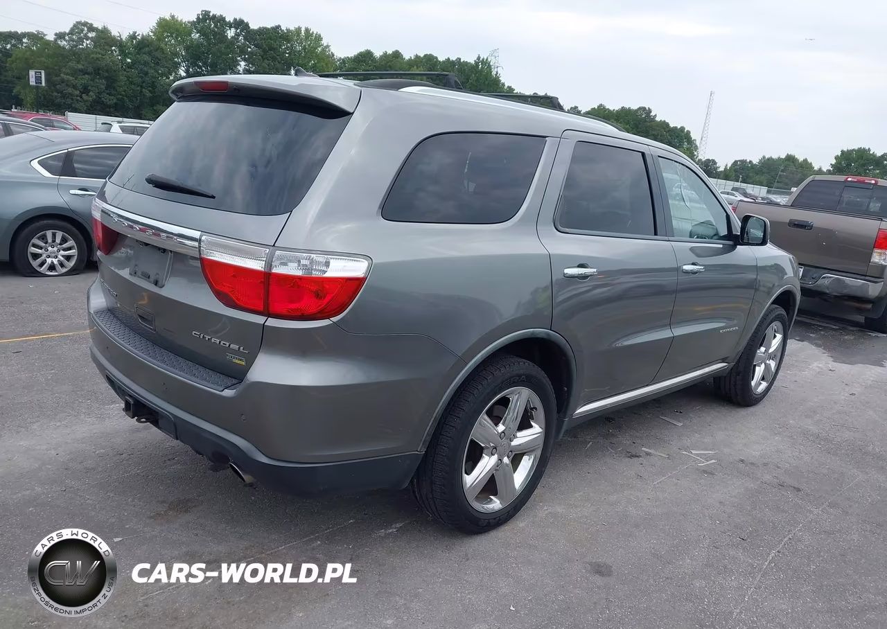 2011 Dodge Durango Citadel VIN:1D4RD5GG8BC742257 - 4