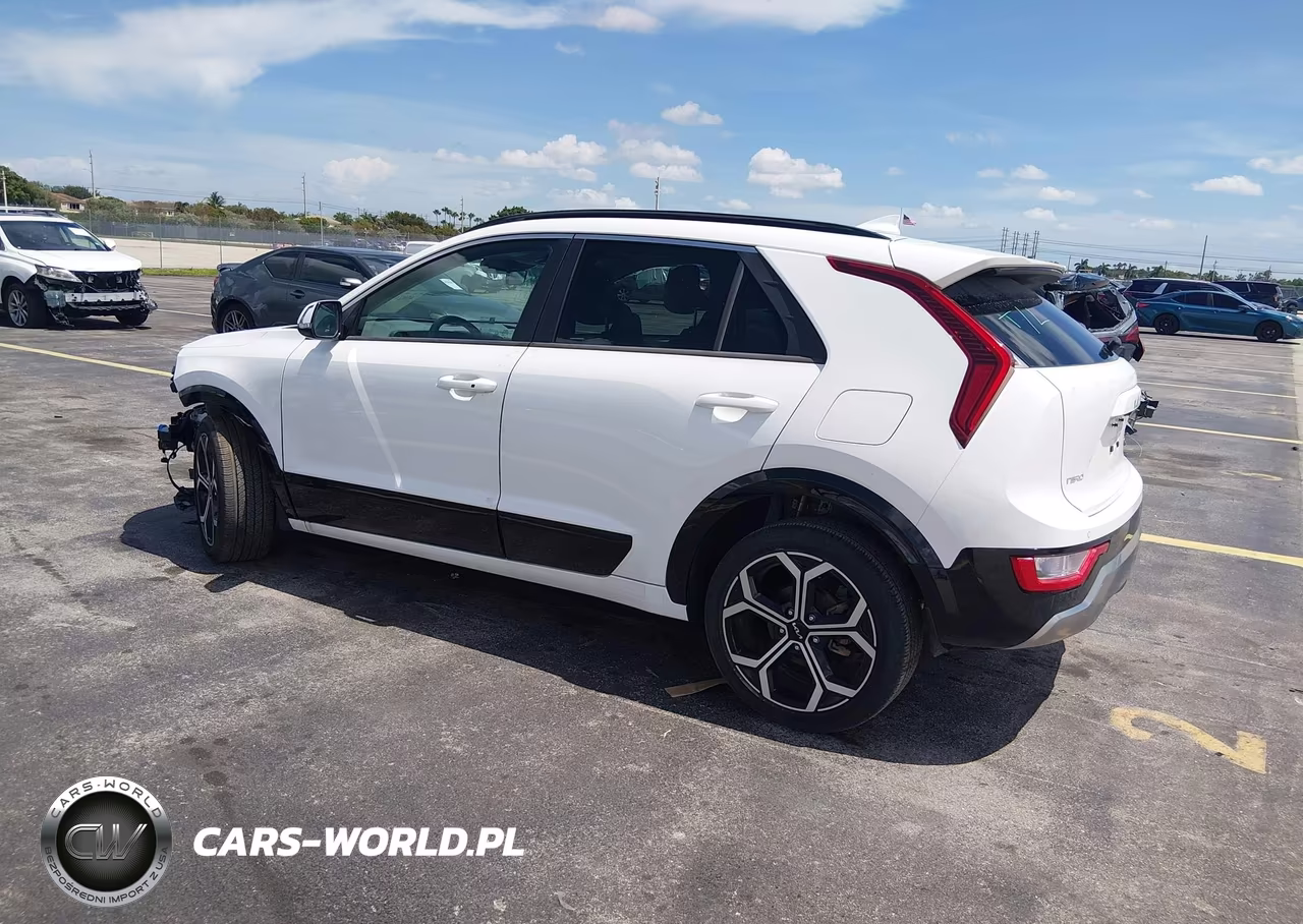 2024 Kia Niro Ex Touring VIN:KNDCR3LE0R5170225 - 3