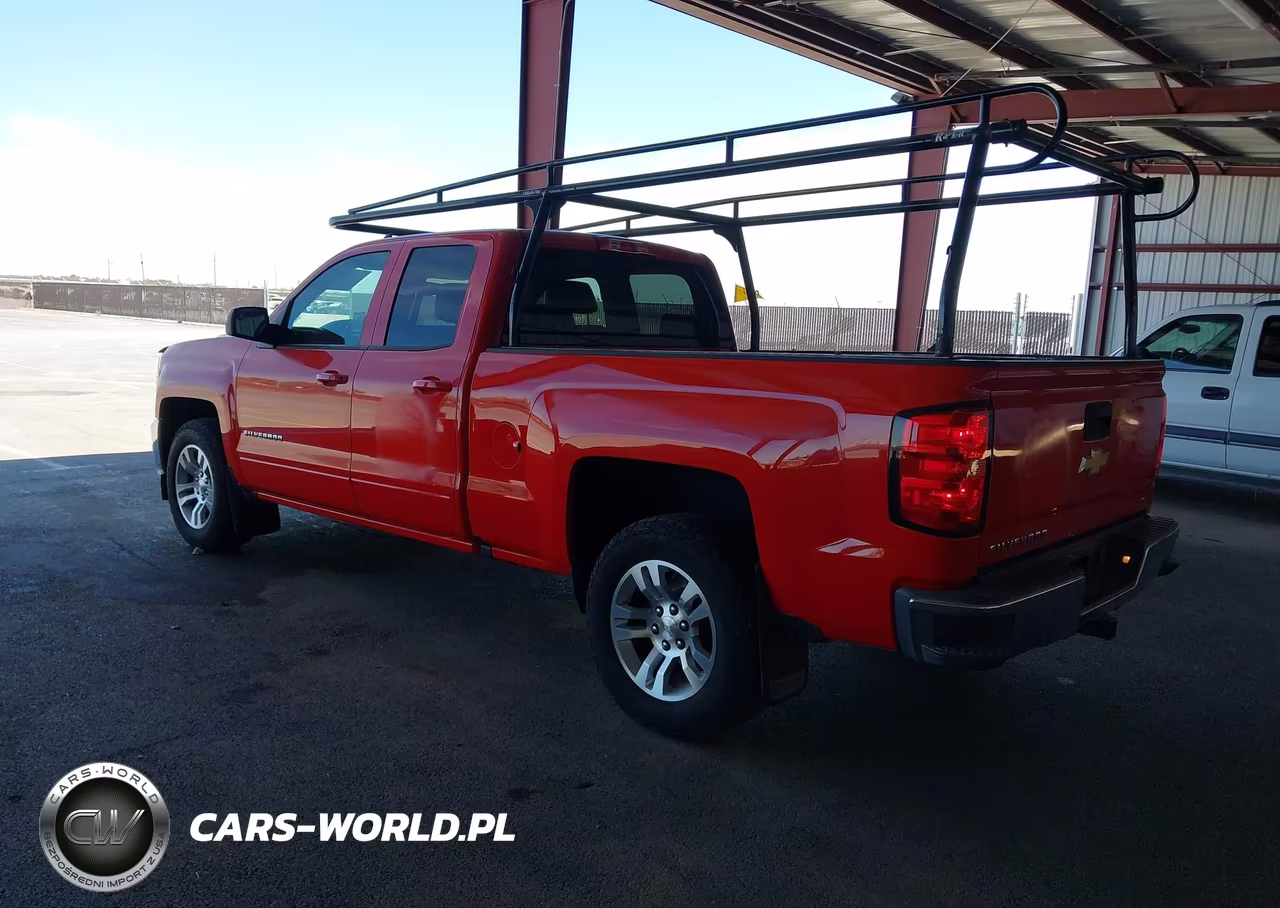 2017 Chevrolet Silverado 1500 Lt VIN:1GCRCREC2HZ357273 - 3