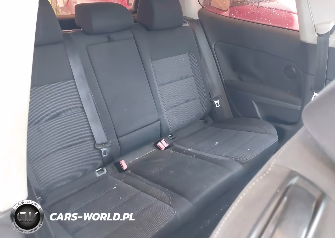 2012 Volkswagen Golf 2.5L 2-Door VIN:WVWBB7AJ2CW322207 - 8