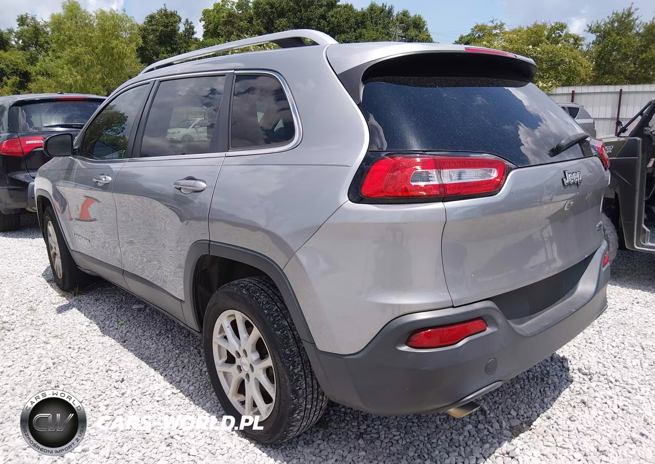 2016 Jeep Cherokee Latitude VIN:1C4PJLCB1GW264958 - 3
