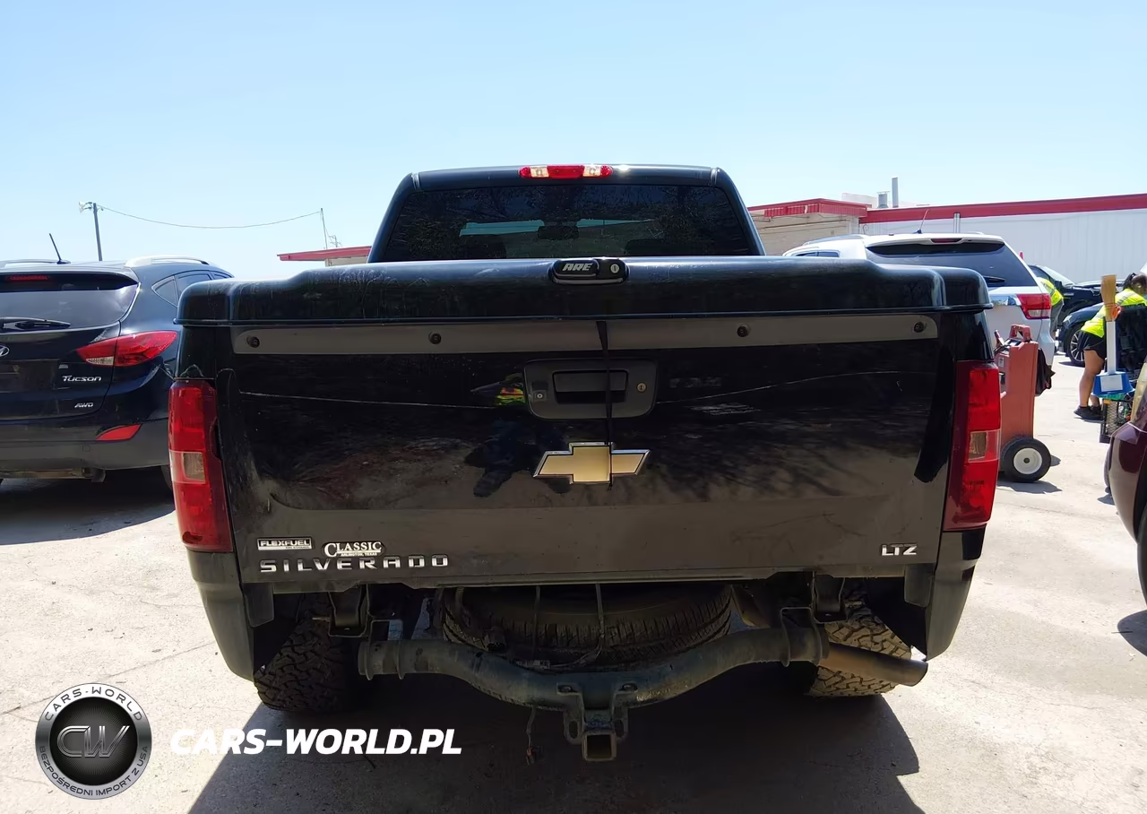 2011 Chevrolet Silverado 1500 Ltz VIN:3GCPCTE06BG238725 - 16