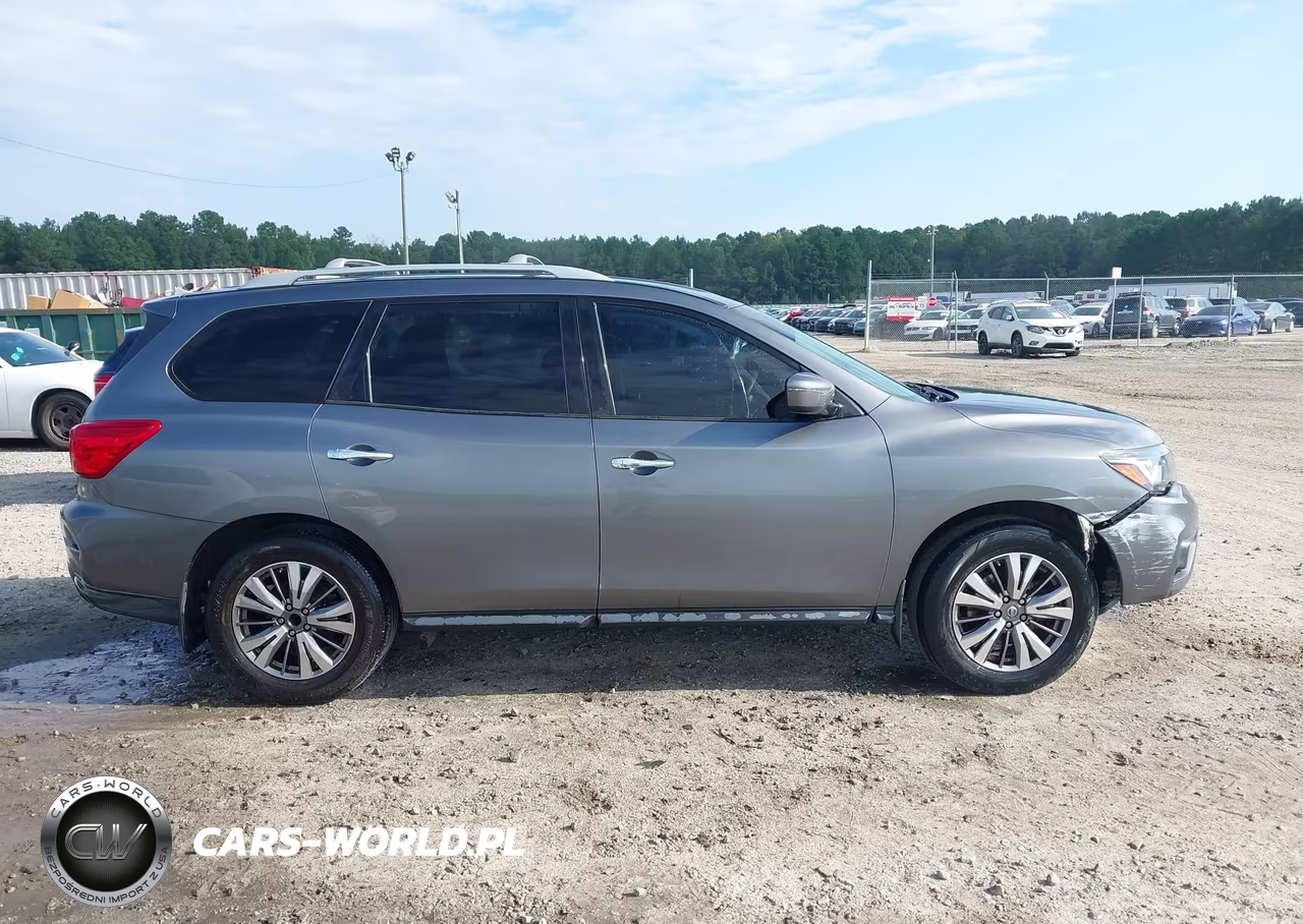 2018 Nissan Pathfinder S VIN:5N1DR2MN9JC617885 - 13