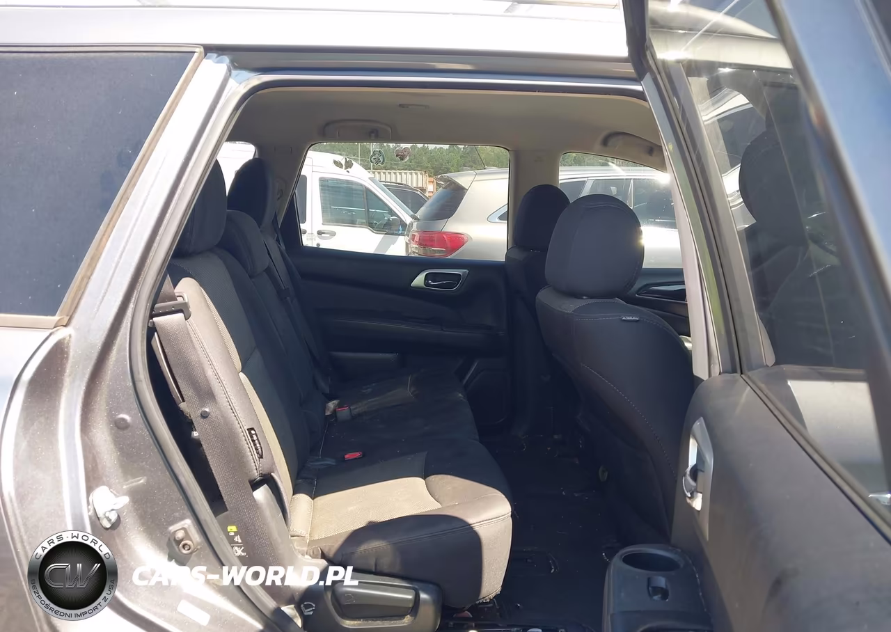 2018 Nissan Pathfinder S VIN:5N1DR2MN9JC617885 - 8