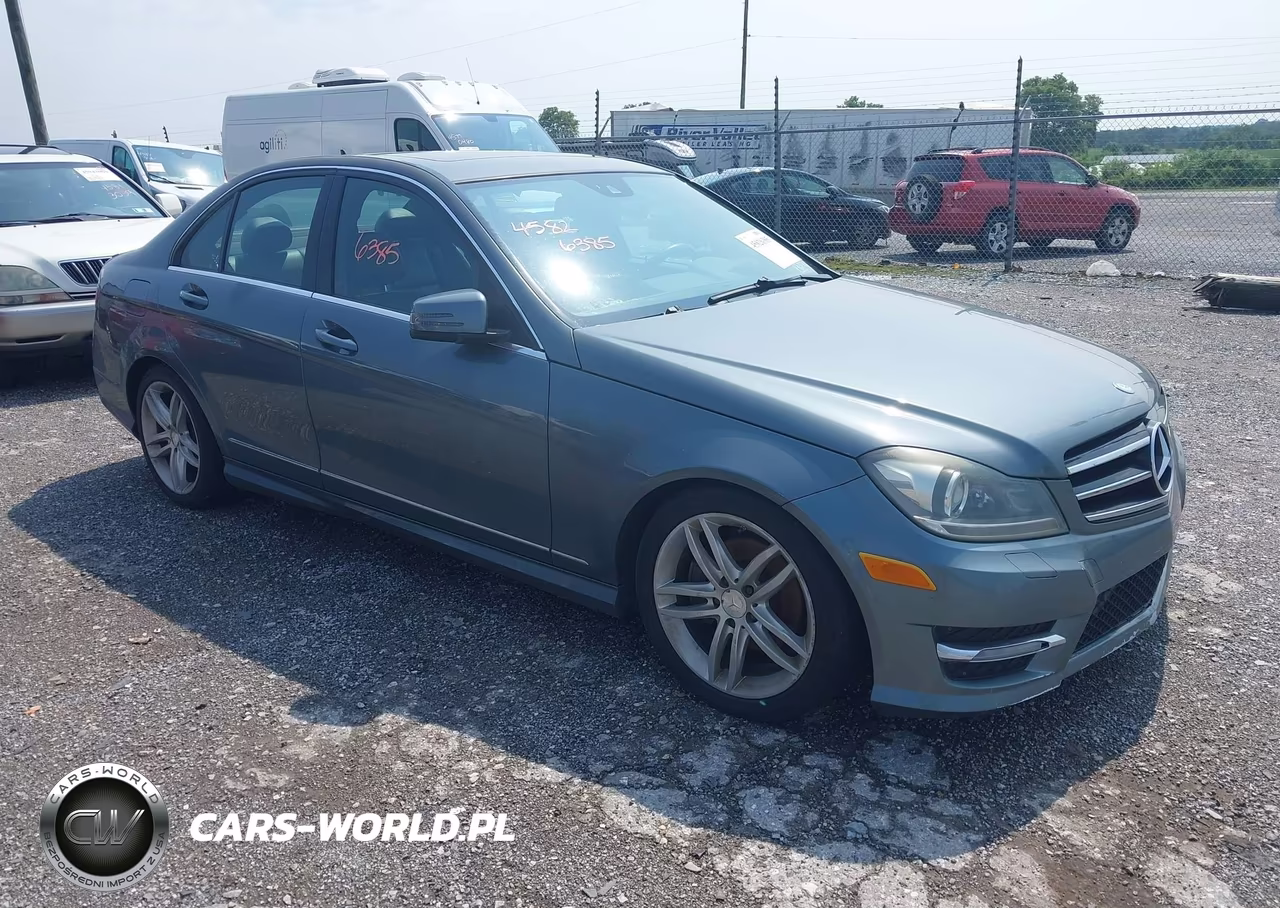 2012 Mercedes-Benz C 300 Sport 4Matic – zdjęcie 1 z 11