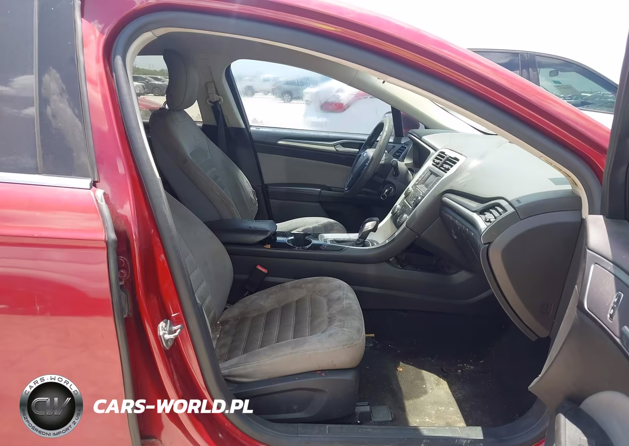 2014 Ford Fusion S VIN:3FA6P0G77ER390567 - 5