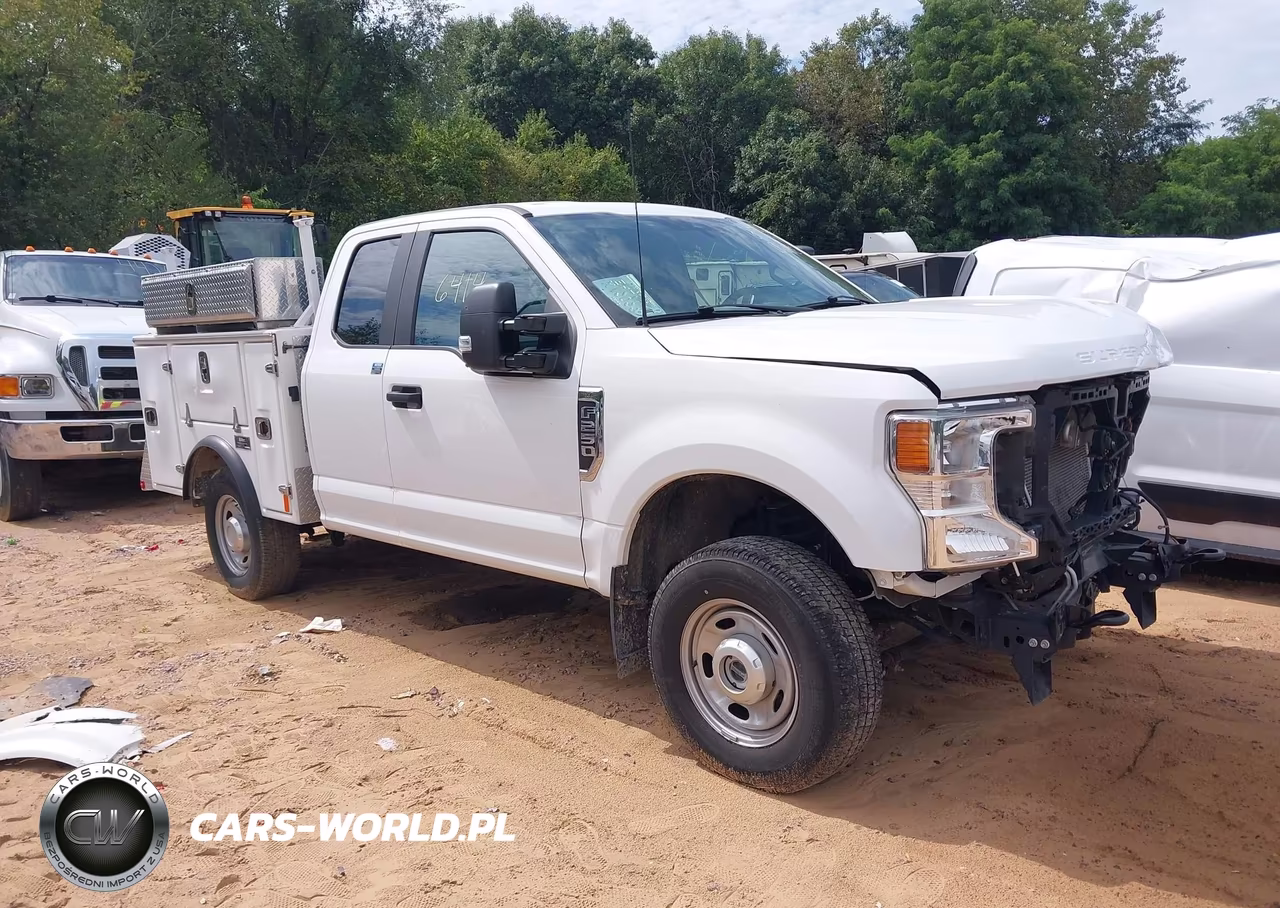 2022 Ford F-250 Xl – zdjęcie 1 z 17