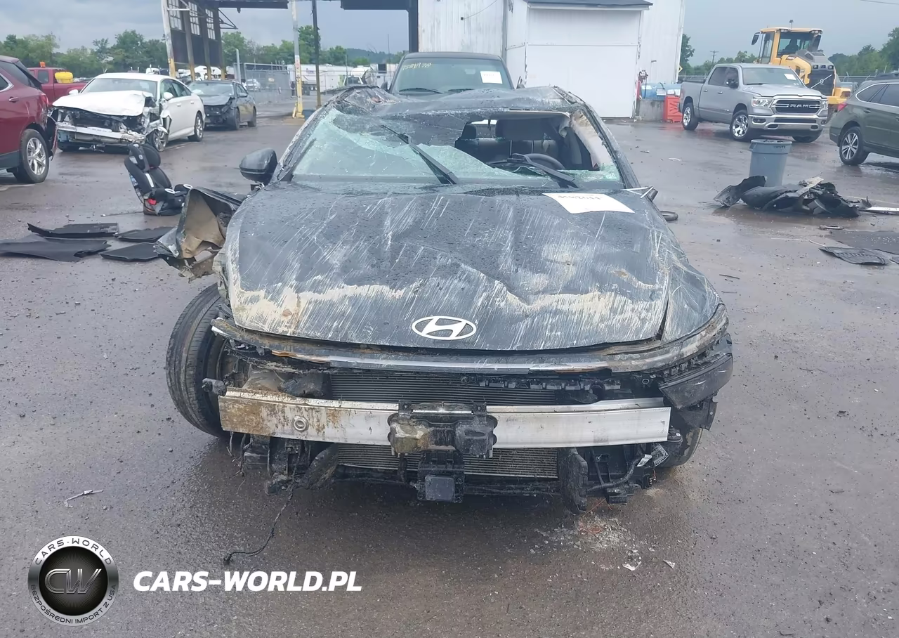 2025 Hyundai Sonata Sel VIN:KMHL64JA8SA428613 - 12