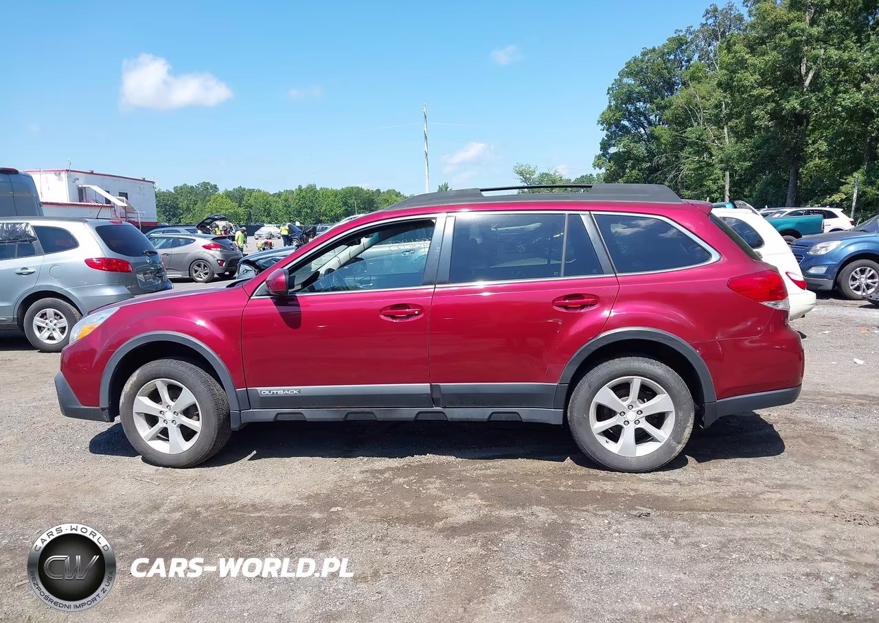 2014 Subaru Outback 2.5I Premium VIN:4S4BRBCC3E3211582 - 14