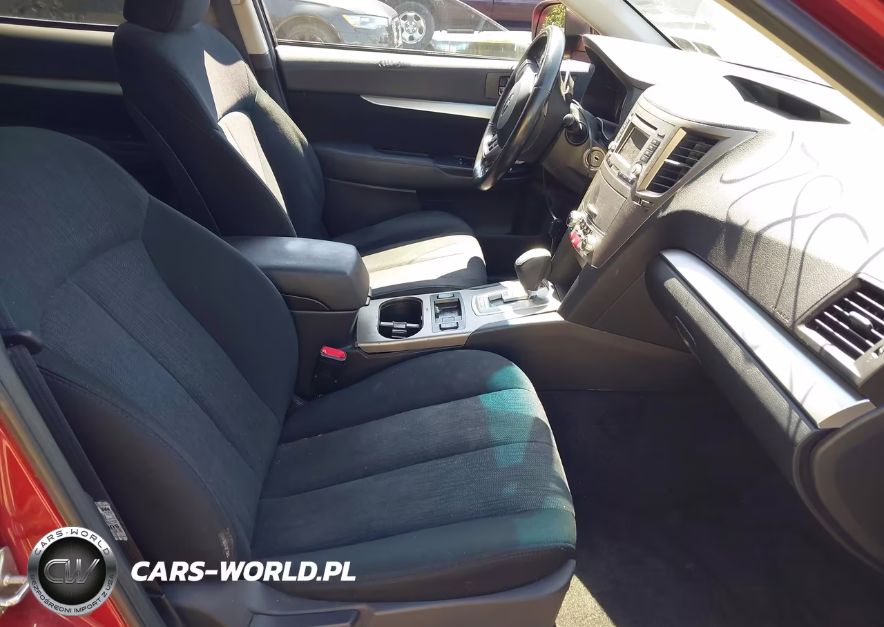 2014 Subaru Outback 2.5I Premium VIN:4S4BRBCC3E3211582 - 5
