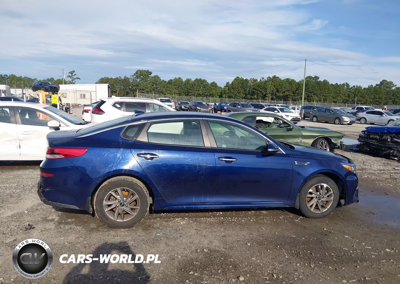 2020 Kia Optima Lx VIN:5XXGT4L32LG395966 - 13