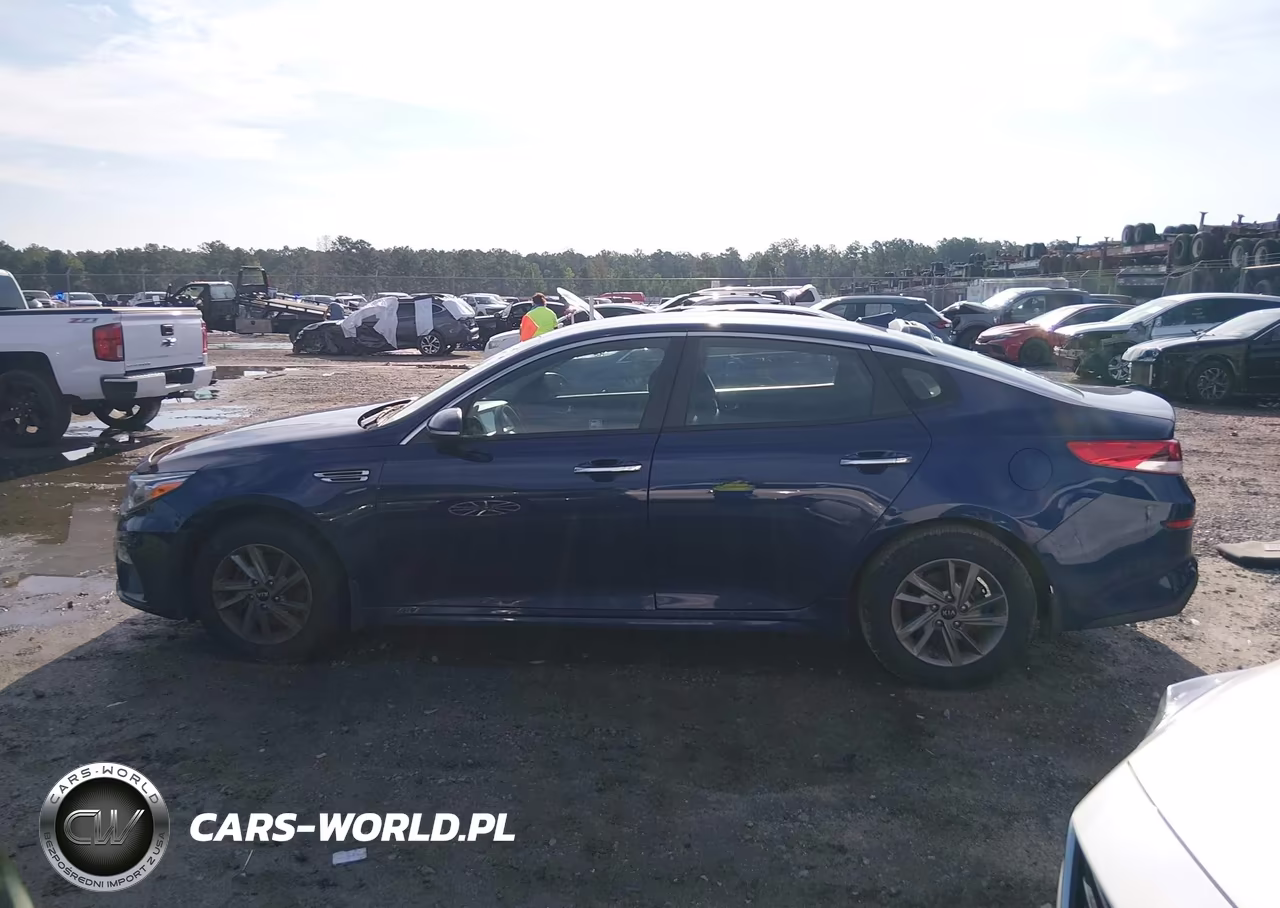 2020 Kia Optima Lx VIN:5XXGT4L32LG395966 - 14