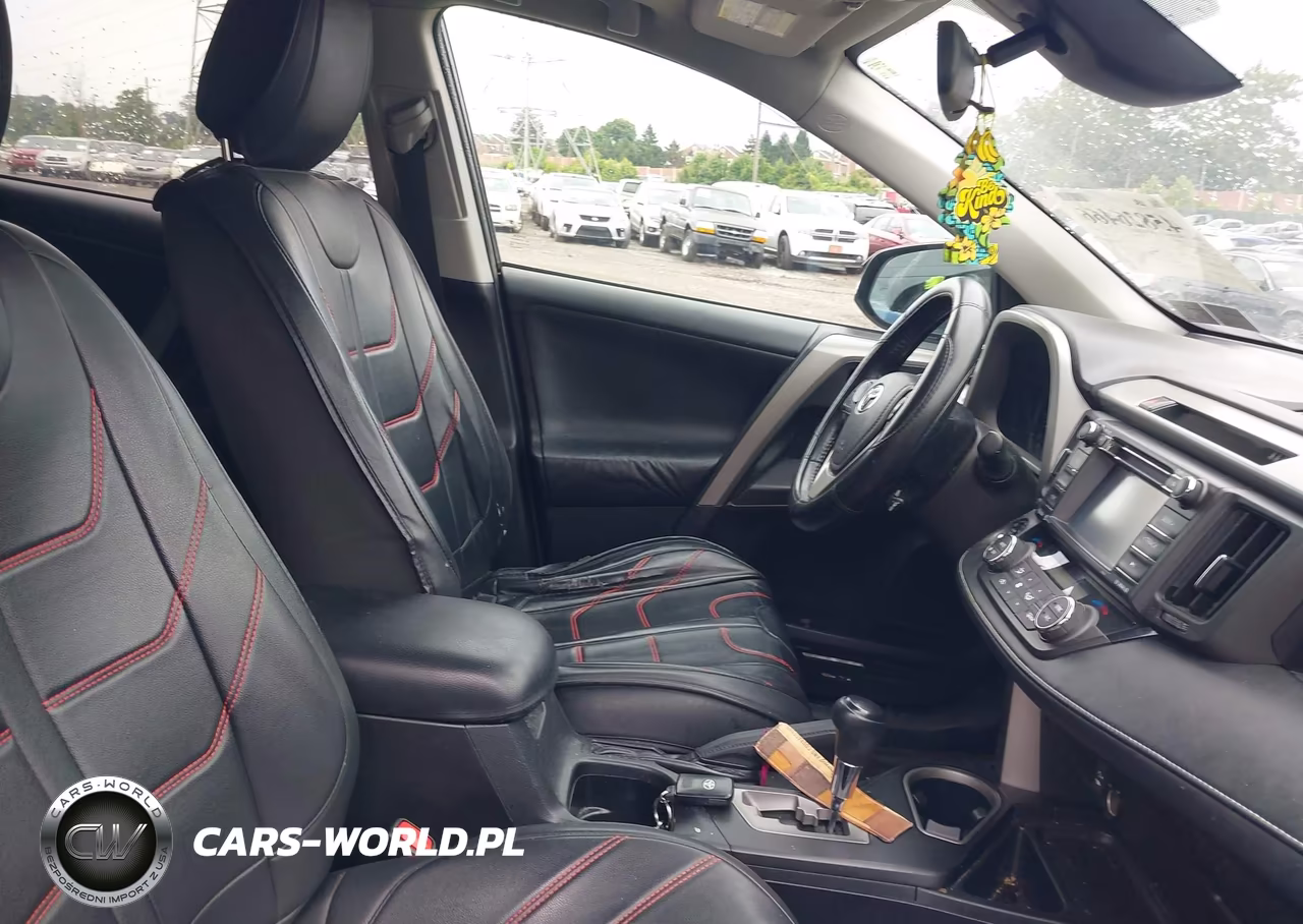 2017 Toyota Rav4 Xle VIN:2T3RFREV4HW668731 - 5