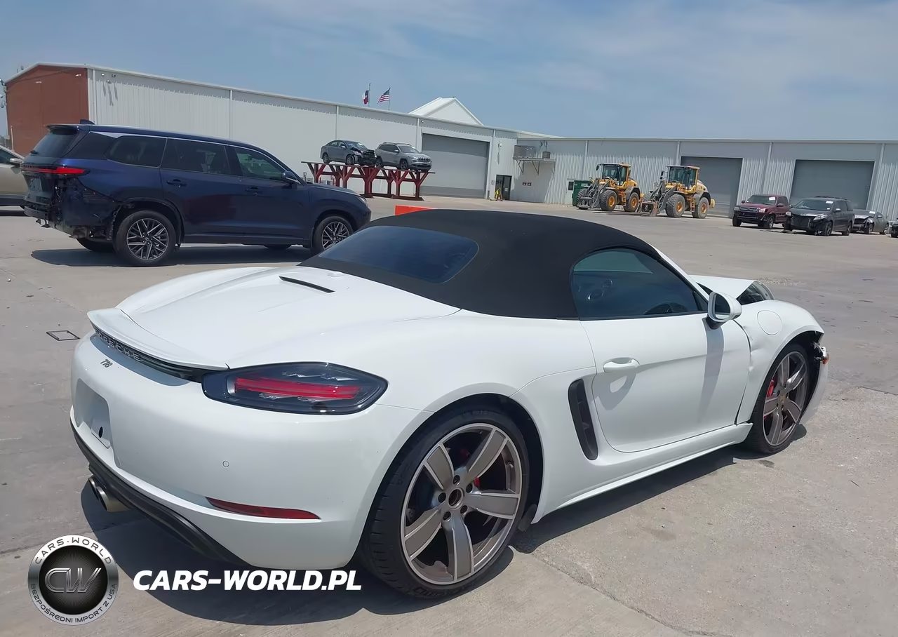 2025 Porsche 718 Boxster S VIN:WP0CB2A8XSK226044 - 4