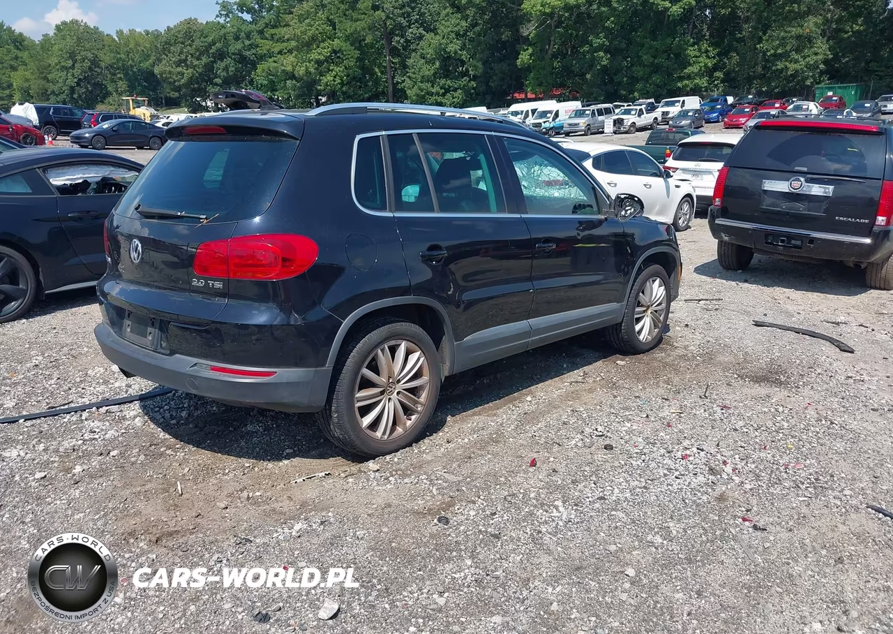 2012 Volkswagen Tiguan Se VIN:WVGAV7AX8CW524245 - 4