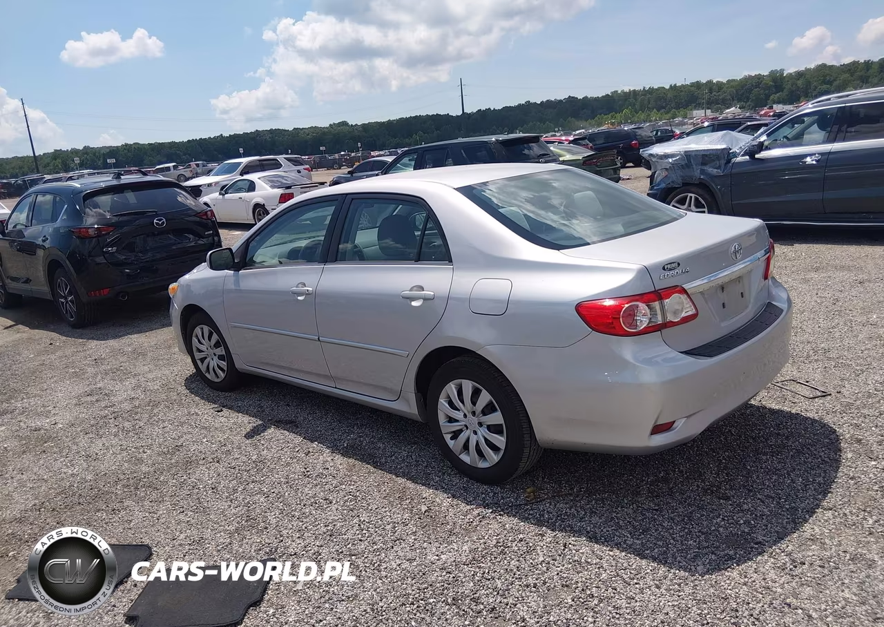 2013 Toyota Corolla Le VIN:2T1BU4EE4DC966727 - 3