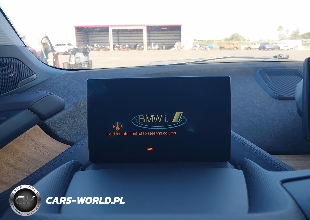 2015 BMW I3 Base W-Range Extender VIN:WBY1Z4C56FV279196 - 11