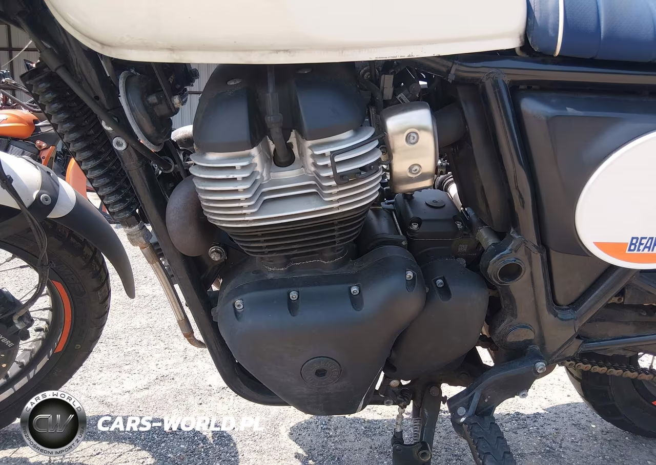 2025 Royal Enfield Motors Bear 650 VIN:ME3HAN476SK700111 - 9