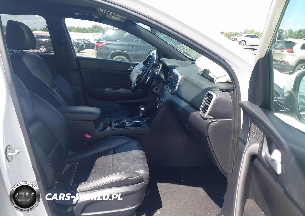 2022 Kia Sportage Nightfall Edition VIN:KNDP63AC0N7980447 - 5