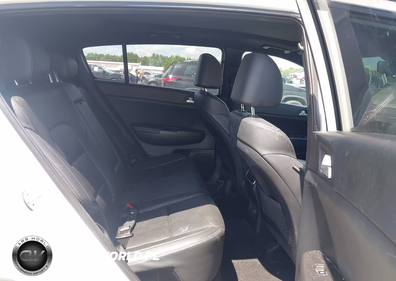 2022 Kia Sportage Nightfall Edition VIN:KNDP63AC0N7980447 - 8