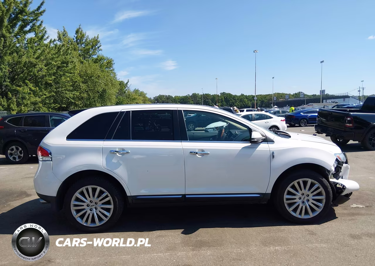 2015 Lincoln Mkx VIN:2LMDJ8JK5FBL23657 - 13