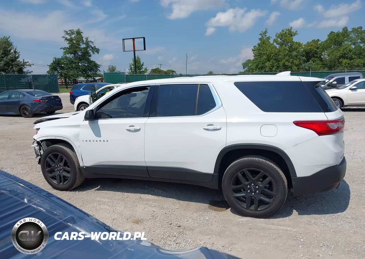 2021 Chevrolet Traverse Fwd Ls VIN:1GNERFKW1MJ124592 - 14