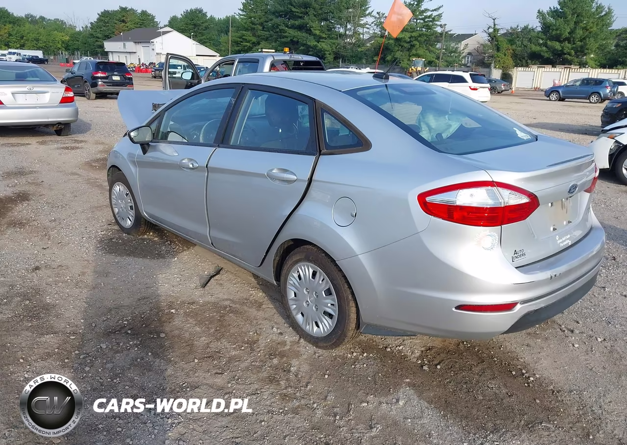 2019 Ford Fiesta S VIN:3FADP4AJ9KM152814 - 3