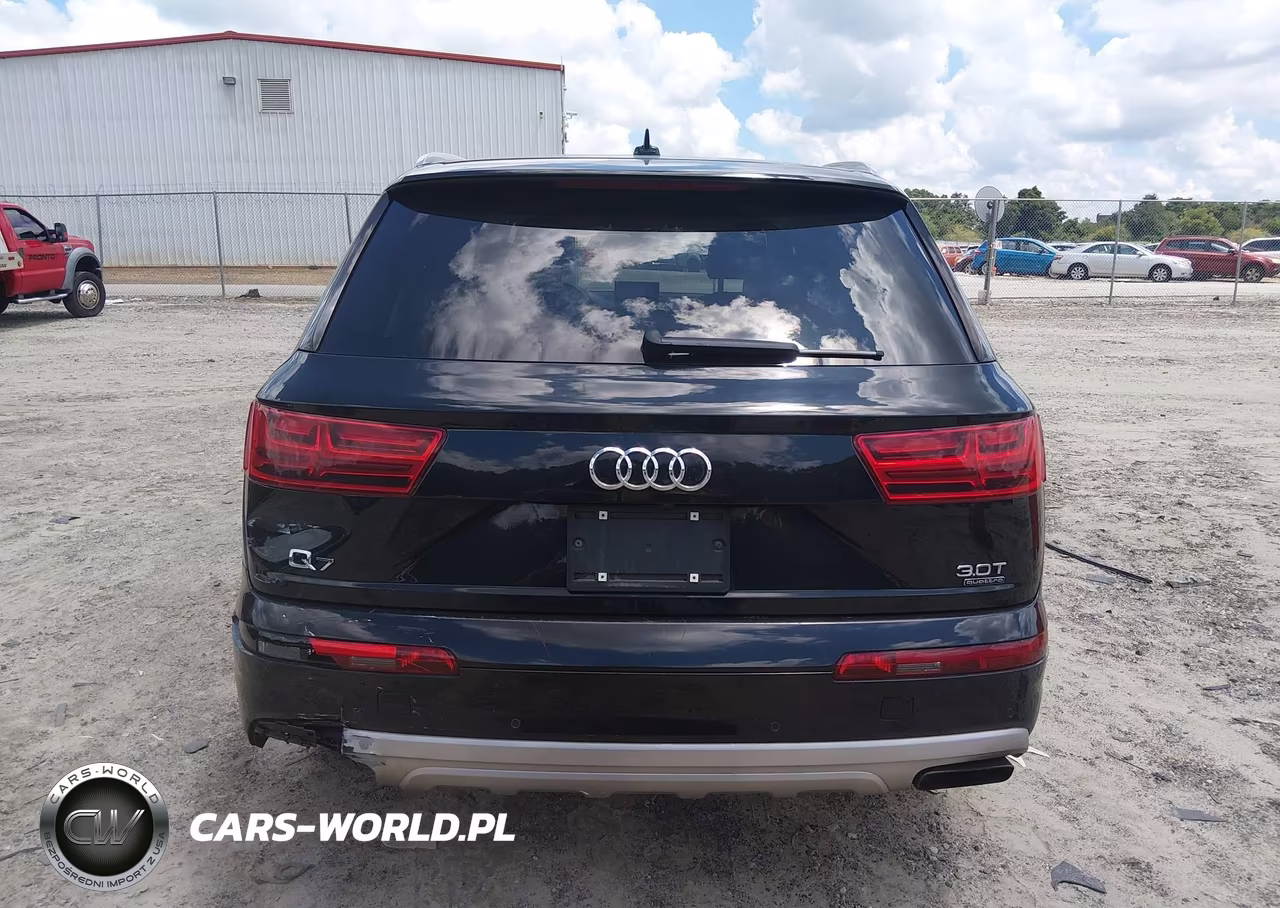 2018 Audi Q7 3.0T Premium VIN:WA1LAAF72JD020646 - 16