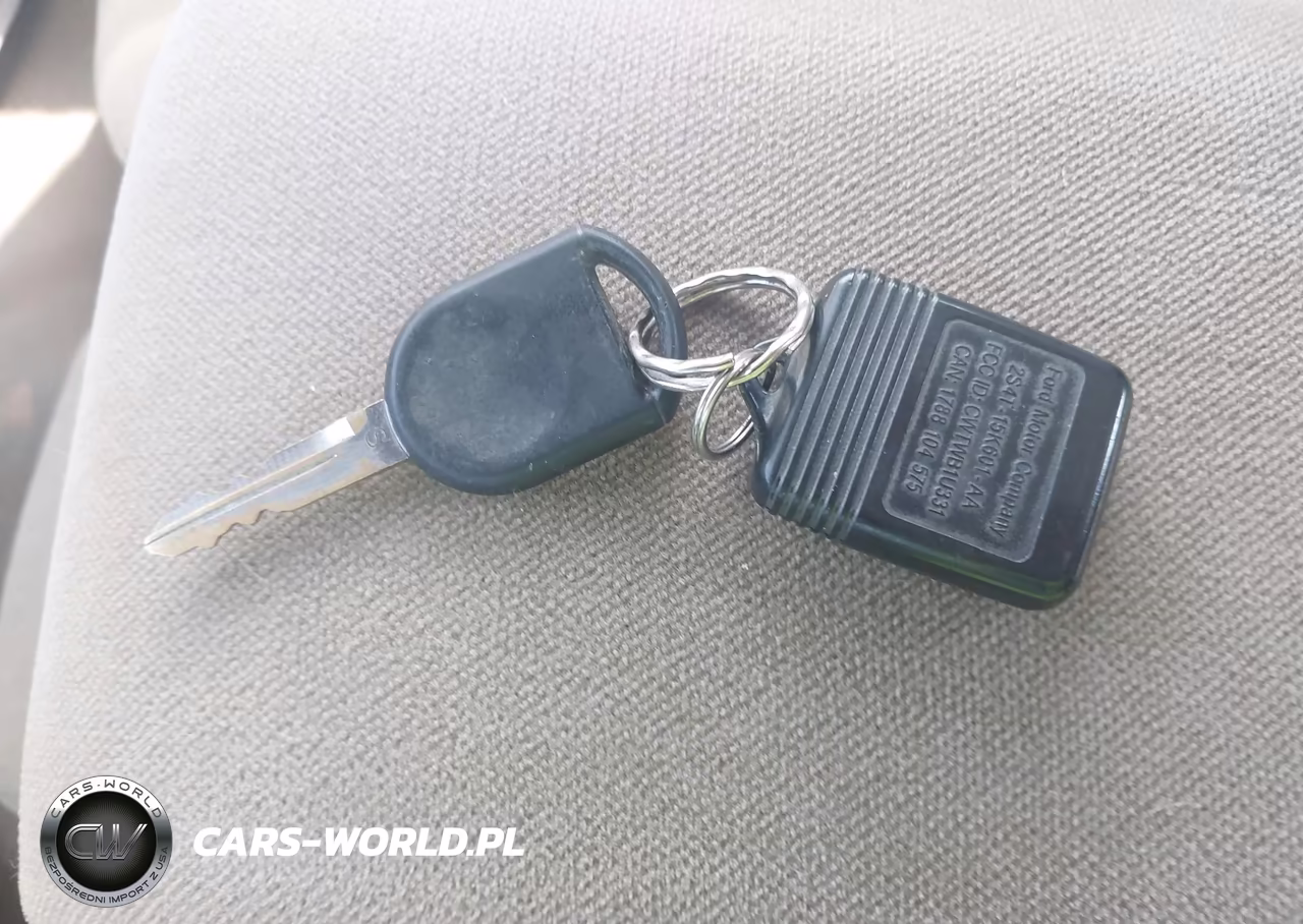 2005 Ford Taurus Se VIN:1FAFP53U05A202569 - 11